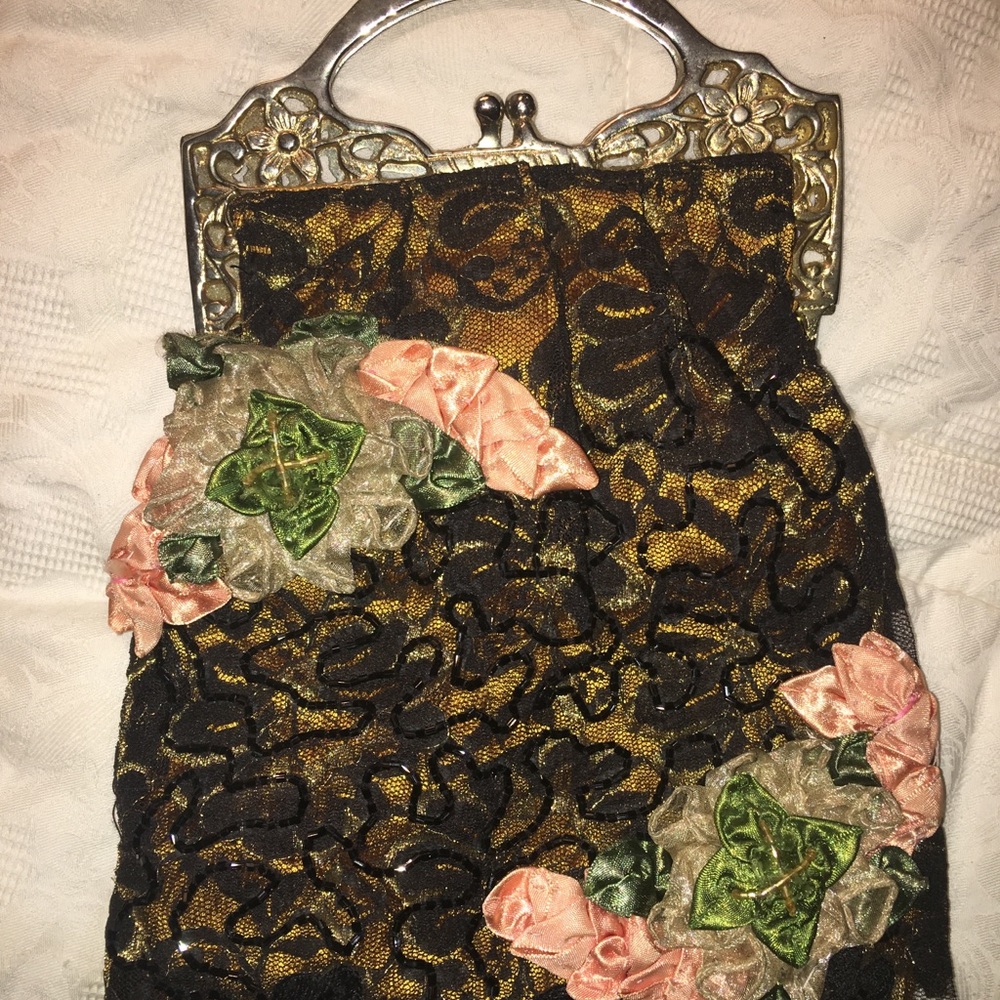 Vintage purse